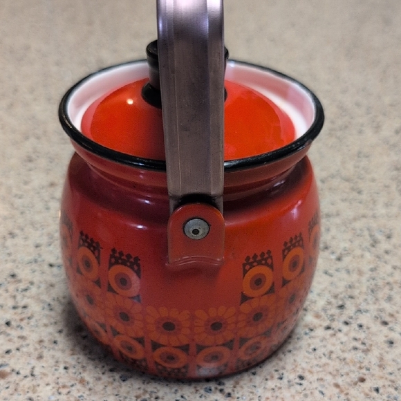 FINEL Of FINLAND/Kaj Franck Red Enamel Teapot - Picture 5 of 16